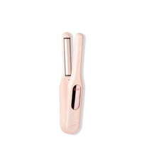 Glamorous Styles On-The-Go